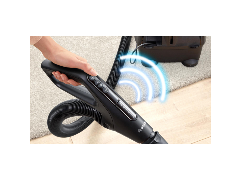 Пылесос Bosch Пылесос Bosch/ Пылесос Bosch, безмешковый, напольный, емкость пылесборника 2.4 л, сухая уборка, фильтр НЕРА, цвет черный/красный